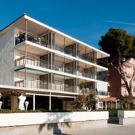 Apartamentos Turisticos Augustus Cambrils Ngoại thất bức ảnh
