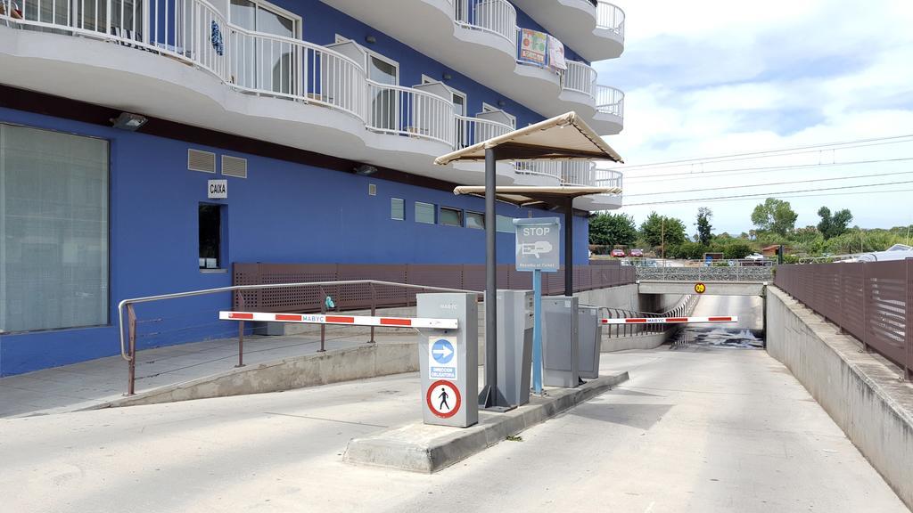 Apartamentos Turisticos Augustus Cambrils Ngoại thất bức ảnh