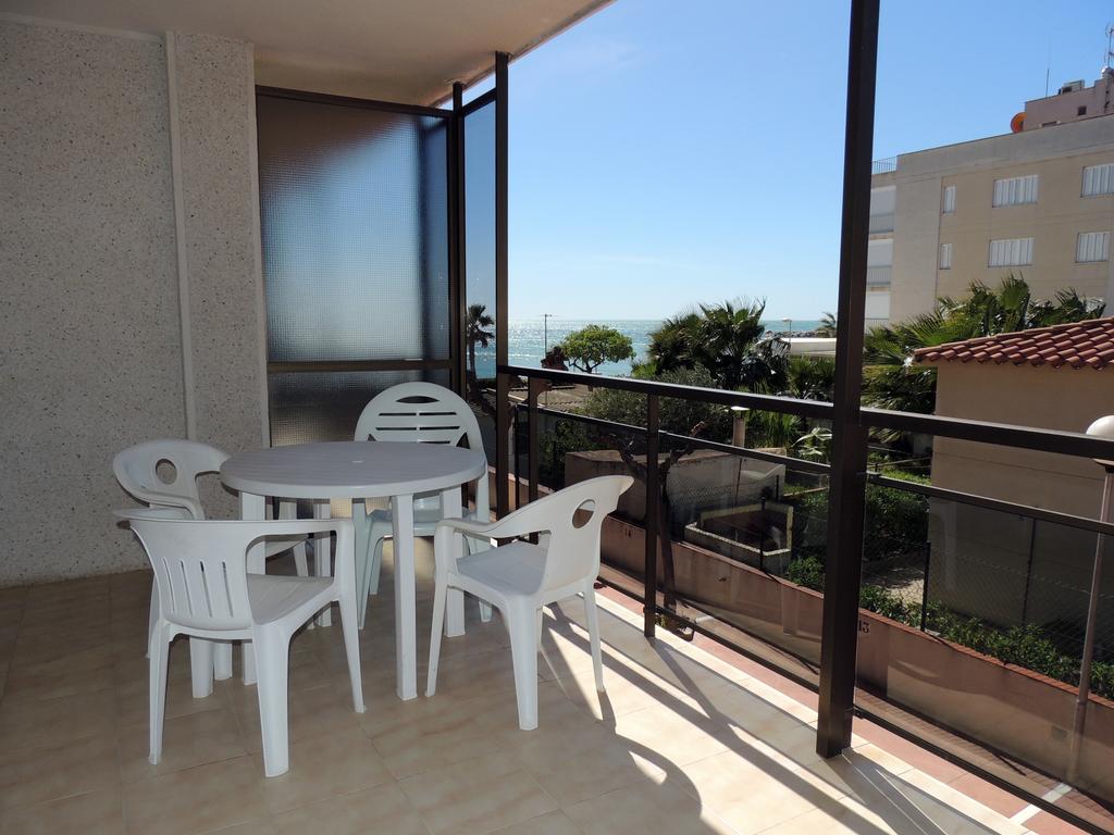 Apartamentos Turisticos Augustus Cambrils Ngoại thất bức ảnh
