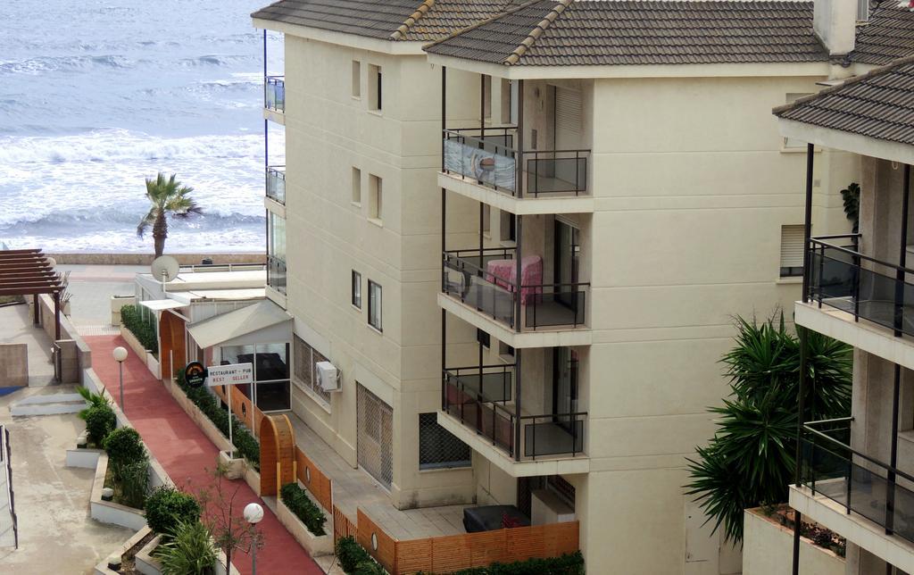 Apartamentos Turisticos Augustus Cambrils Ngoại thất bức ảnh