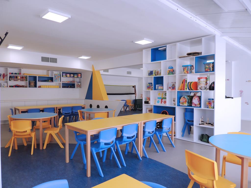 Apartamentos Turisticos Augustus Cambrils Ngoại thất bức ảnh