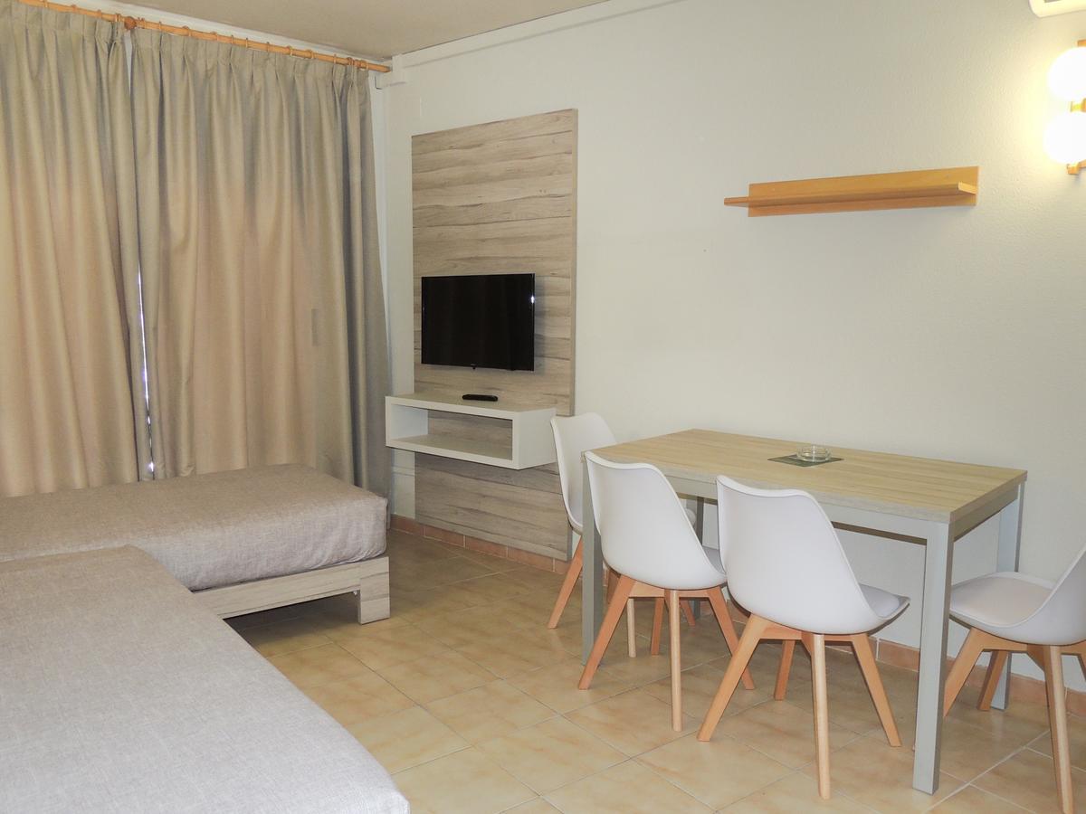Apartamentos Turisticos Augustus Cambrils Ngoại thất bức ảnh