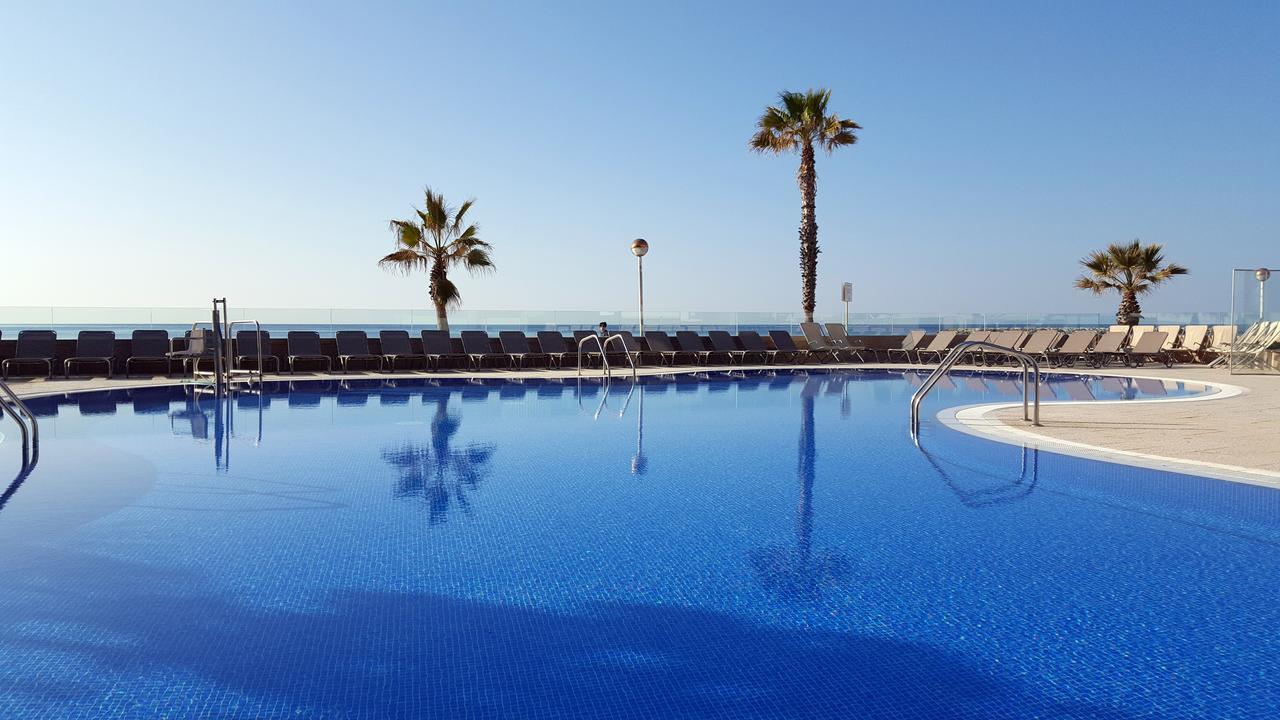 Apartamentos Turisticos Augustus Cambrils Ngoại thất bức ảnh